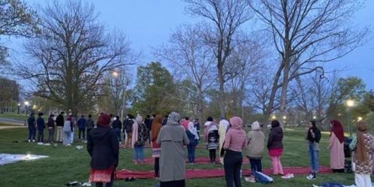 Indiana Univ. Students Mark First Ramadan in Campus in a Decade