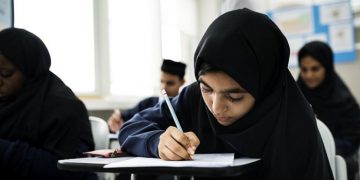 Adab Pembina dalam Menasihati Murid