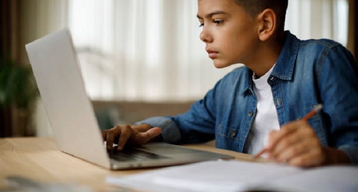 Mengajarkan Anak Menjadi Leadership