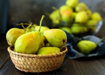 Manfaat Buah Pir Untuk Kesehatan Mata dan Jantung