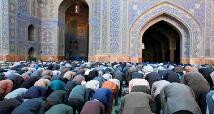 Keutamaan Shalat Tarawih Seperti Shalat Semalam Penuh