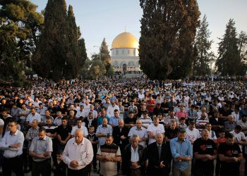 Shalat Jumat Ramadan Pertama di Al-Aqsha Dipenuhi Ribuan Jamaah
