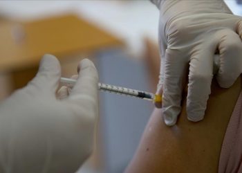 Direktorat Agama Turki Bolehkan Vaksin di Bulan Ramadhan