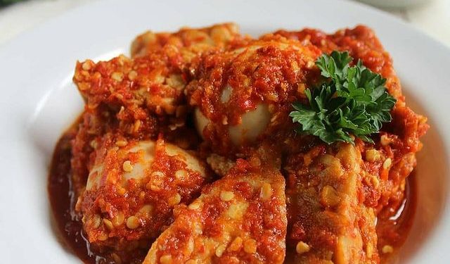 Menu Sahur: Tahu Tempe Telur Bumbu Bali