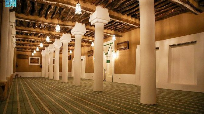 Saudi Renovasi Masjid Qafar Bersejarah di Hail