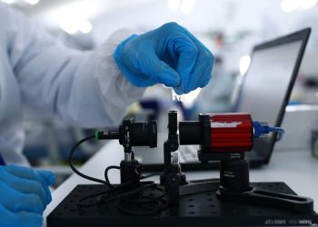 UEA Batasi Pergerakan Orang yang Belum Divaksin