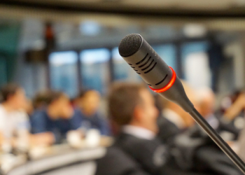 Etika Berbicara yang Harus Diperhatikan oleh Muslim