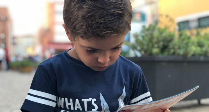 Memilih Bacaan yang Baik untuk Anak