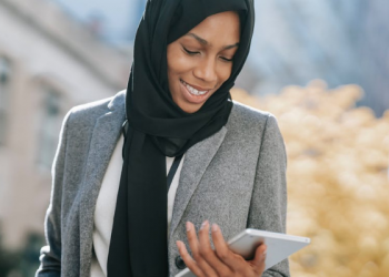 Hukum Wanita Bepergian Tanpa Mahram (1)