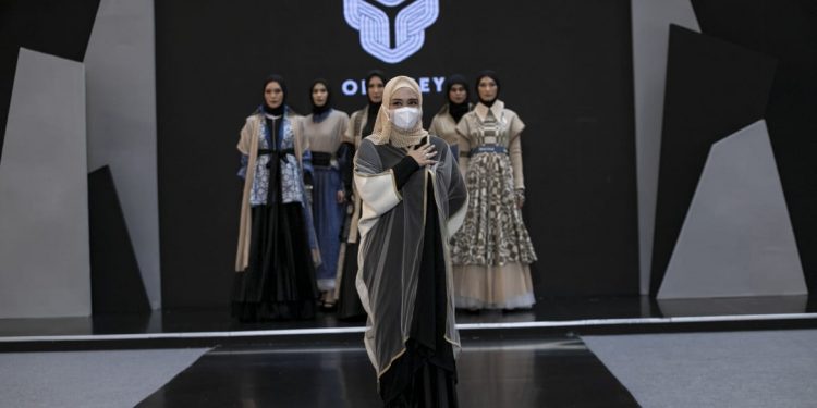 Style Exotic Romantic dalam Koleksi Novelte Odyssey by Opie Ovie