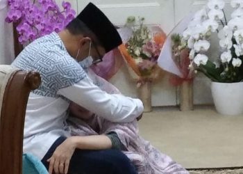 Ridwan Kamil Umumkan Istrinya Negatif Covid-19