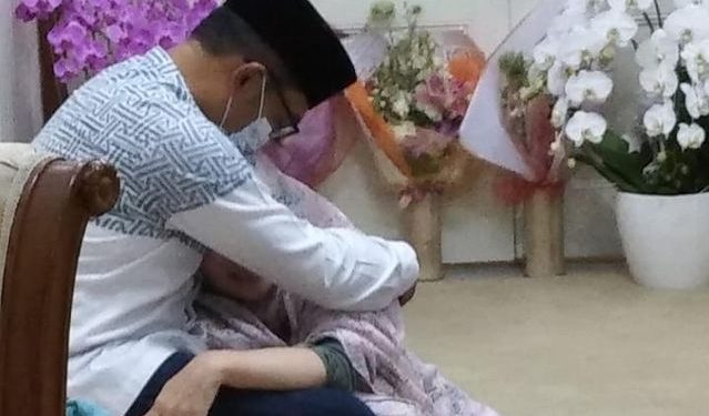 Ridwan Kamil Umumkan Istrinya Negatif Covid-19