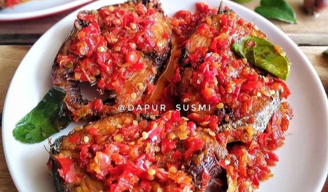 Menu Rumahan Ikan Tongkol Sambalado