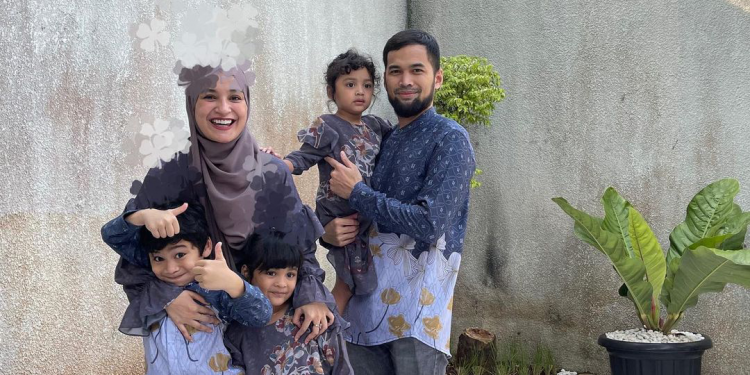 Potret Kebahagiaan Lebaran Keluarga Shireen Sungkar