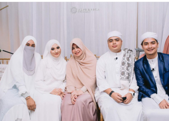 Potret Lamaran Ameer Azzikra dan Nadzira Shafa