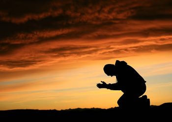 Bersahabat dengan Takdir (2)