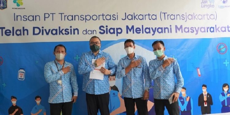Transjakarta Tuntaskan Rangkaian Vaksin Covid-19