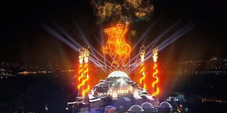 Turki Menandai Peringatan ke-568 Penaklukan Kota Istanbul