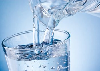 Cara Minum Air Putih Seperti Ini Bisa Menurunkan Berat Badan