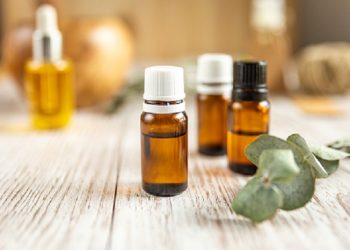 3 Face Oil Untuk Mengatasi Jerawat