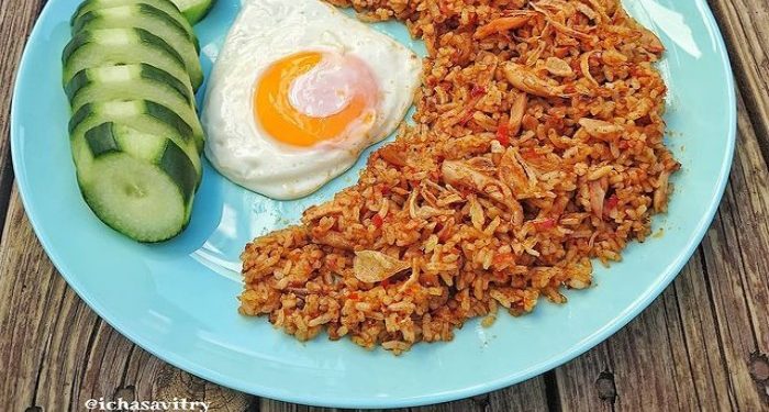 Nasi Goreng Sambal Terasi, Ide Sajian Memanfaatkan Sisa Nasi