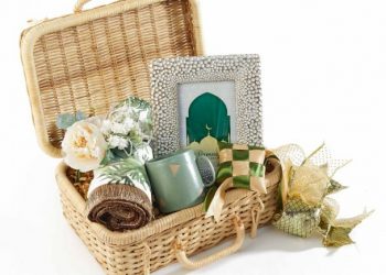 Sikap Muslim Ketika Menerima Hampers Lebaran