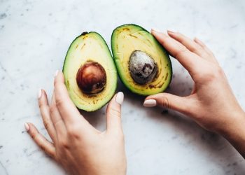 perawatan wajah dengan