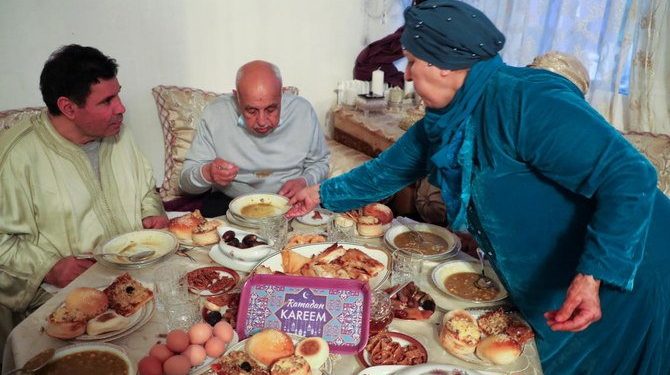 Muslim Prancis Menandai Ramadan dengan Lockdown