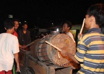 Bertakbir pada Hari Raya