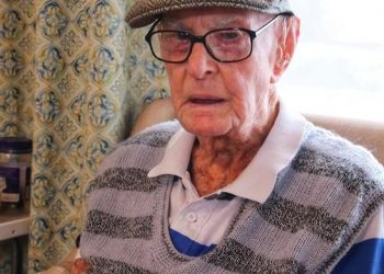 Pria Tertua Australia Rekomendasikan Makan Otak Ayam Supaya Berumur Panjang