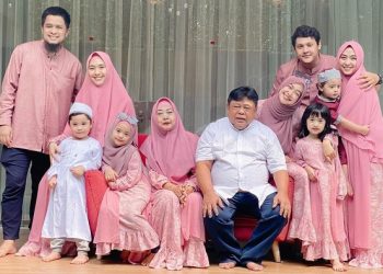 Oki Setiana Dewi Ungkap Kronologi Sang Ayah Meninggal Dunia