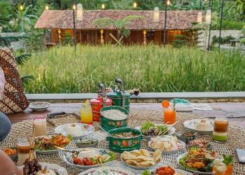Wisata Kuliner Ngopi di Sawah Gadog Bogor, Menyajikan Pesona Alam yang Menawan
