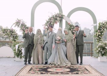 Inspirasi Gaun Pernikahan Wafiq Malik, Anggun Nuansa Hijau