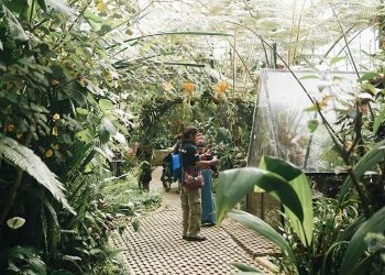Sederet Objek Wisata di Bandung Buka Kembali