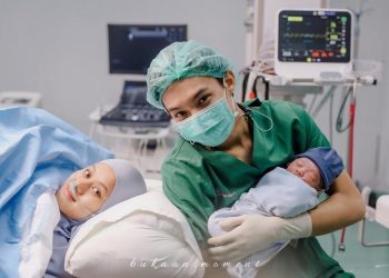 Barakallah, Anak Pertama Dinda Hauw dan Rey Mbayang telah Lahir