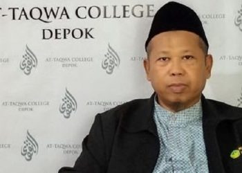 Adian Husaini: Dari Kuliah Kedokteran Hewan sampai Peradaban Islam