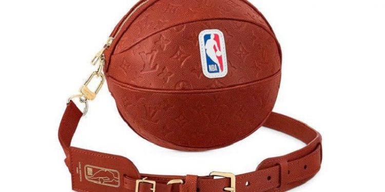 Rumah Mode Louis Vuitton Rilis Tas Unik Berbentuk Bola Basket
