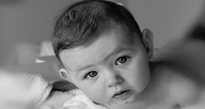 Mengapa Si Kecil Banyak Mengeluarkan Air Liur?