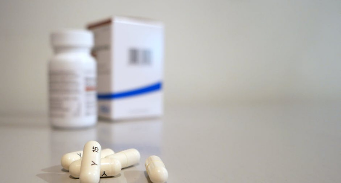 Oxford University Uji Coba Obat Cacing untuk Tangkal Covid-19