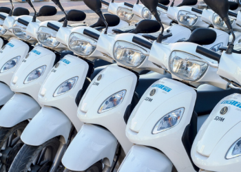 Pemasangan Barier di Trotoar Rawasari Solusi Parkir Liar