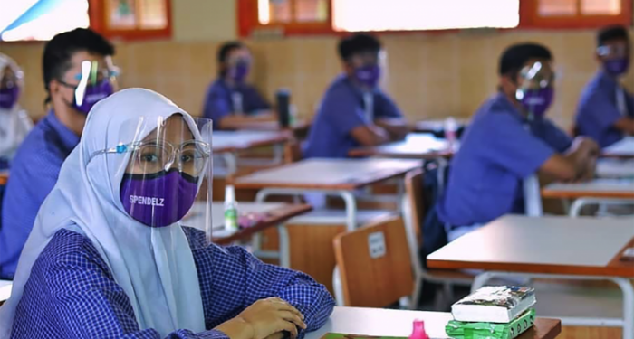 Sekolah Tatap Muka di DKI Jakarta Dihentikan