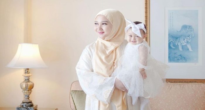 Dian Pelangi dan Baby Rumi