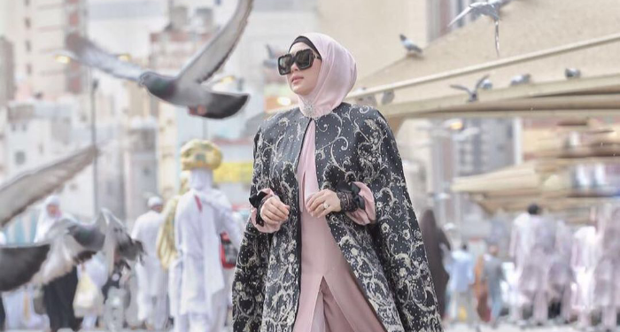 Menyentuh, Syahrini Ungkap Alasan Berhijab