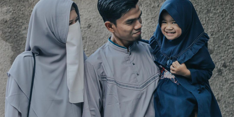 Trik Muzammil agar Anak Tidak Suka Permen