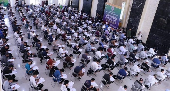 Ribuan Calon Mahasiswa Mendaftar di STIBA Makassar