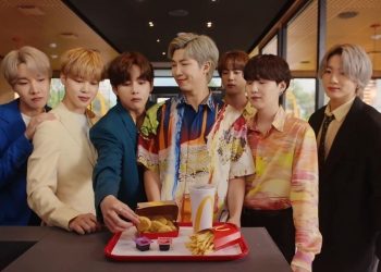 Mengalahkan Fanatisme Idola