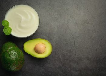 4 DIY Perawatan Kecantikan Berbahan Alpukat