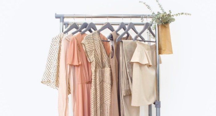 Agar Berpahala, Ini Tips Fashion bagi Seorang Istri