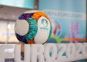 Panitia Piala Eropa 2020 Sepakat Tiadakan Botol Bir Heineken di Depan Pemain Muslim