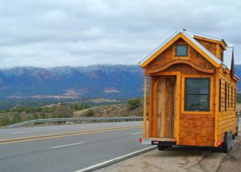 Membangun Keluarga dalam Keluarga (4)